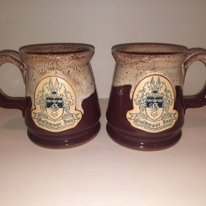 Goldmoor Inn Deneen Pottery‎ Set of 2